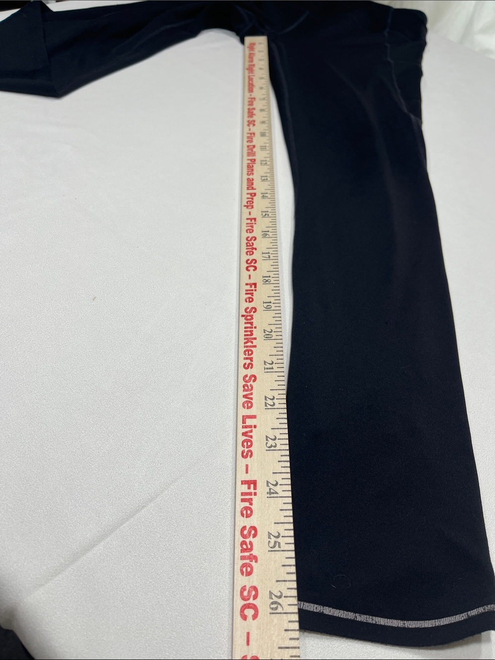 Athleta ST Black 7/8 Leggings Reflective Trim Zip Pocket Tall - Picture 6 of 8